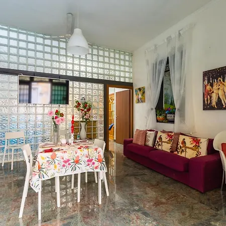 Museo Filangieri Apartment *
